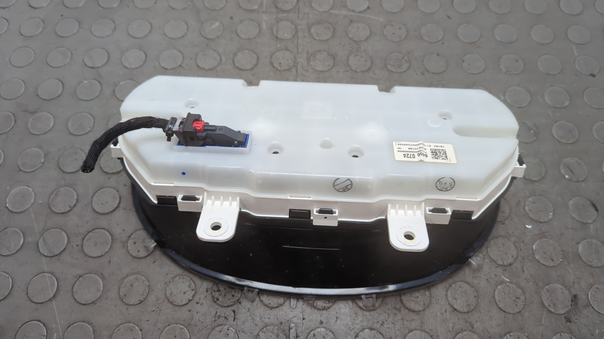 Панель приборов