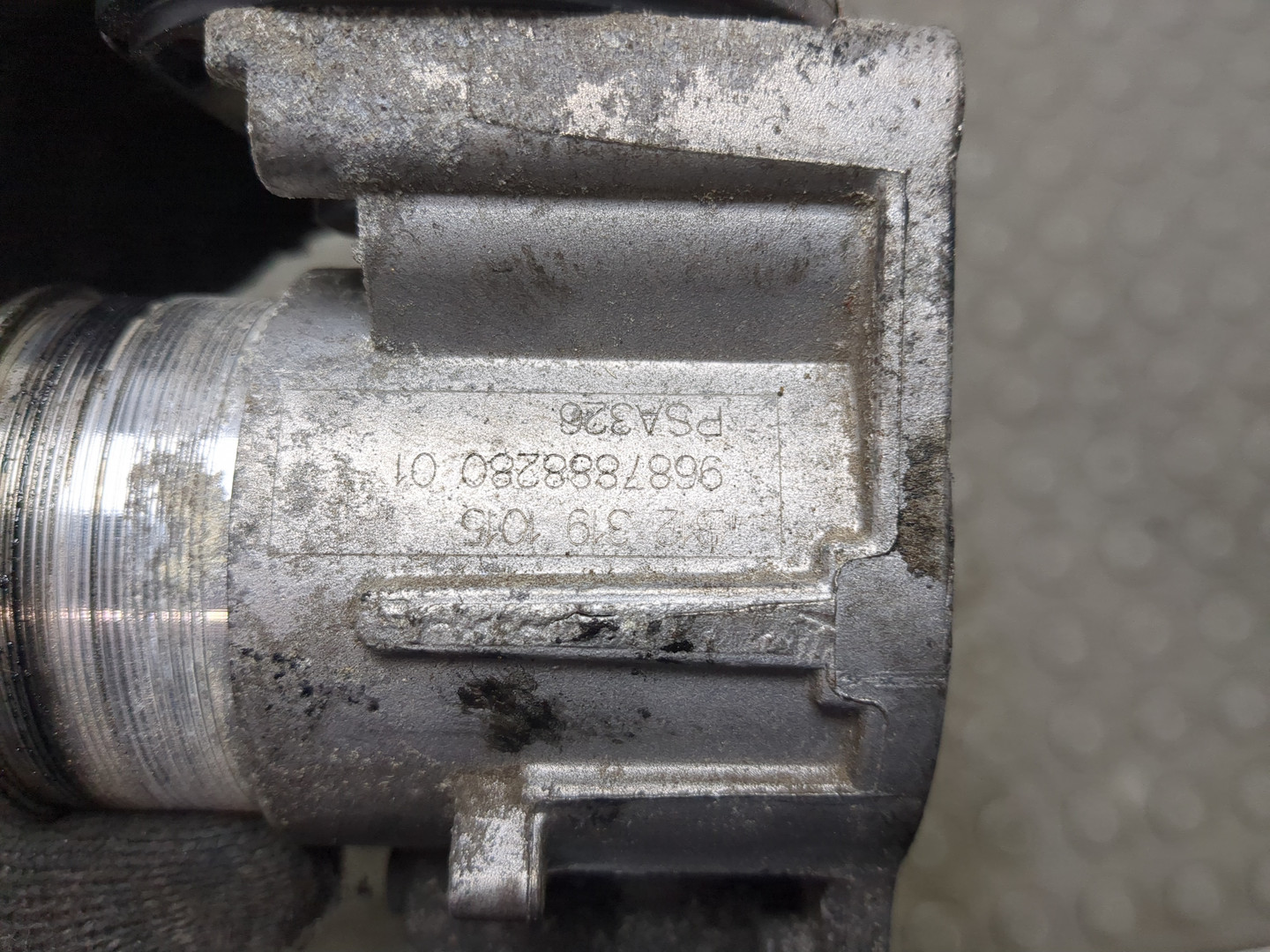 Заслонка дроссельная электрическая