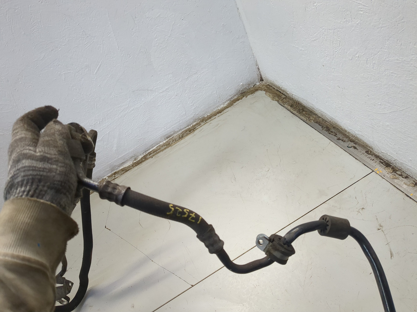 Трубка масляная