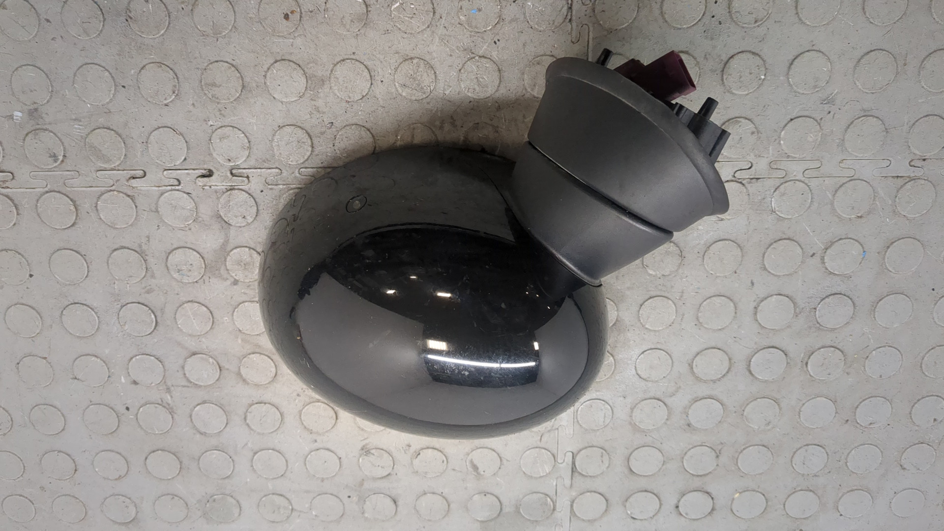 Зеркало левое электрическое