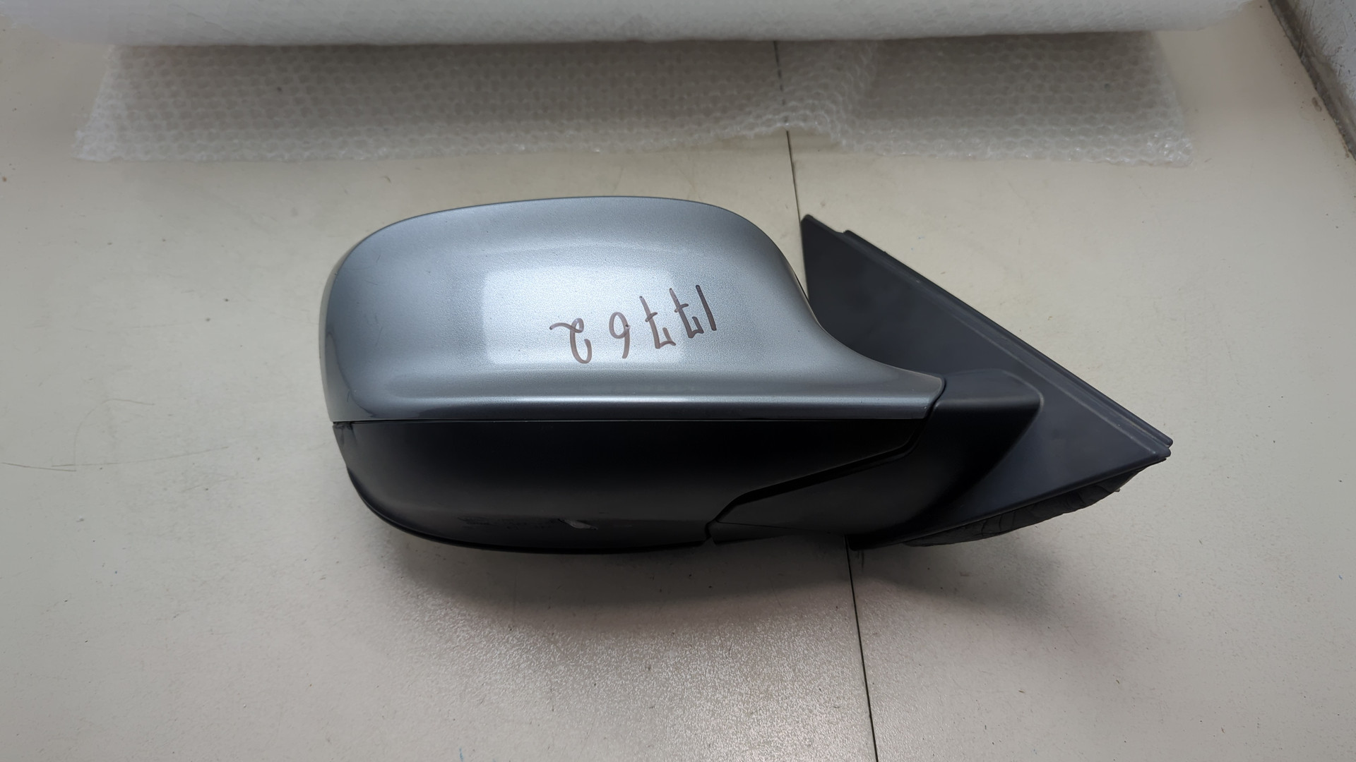 Зеркало правое электрическое