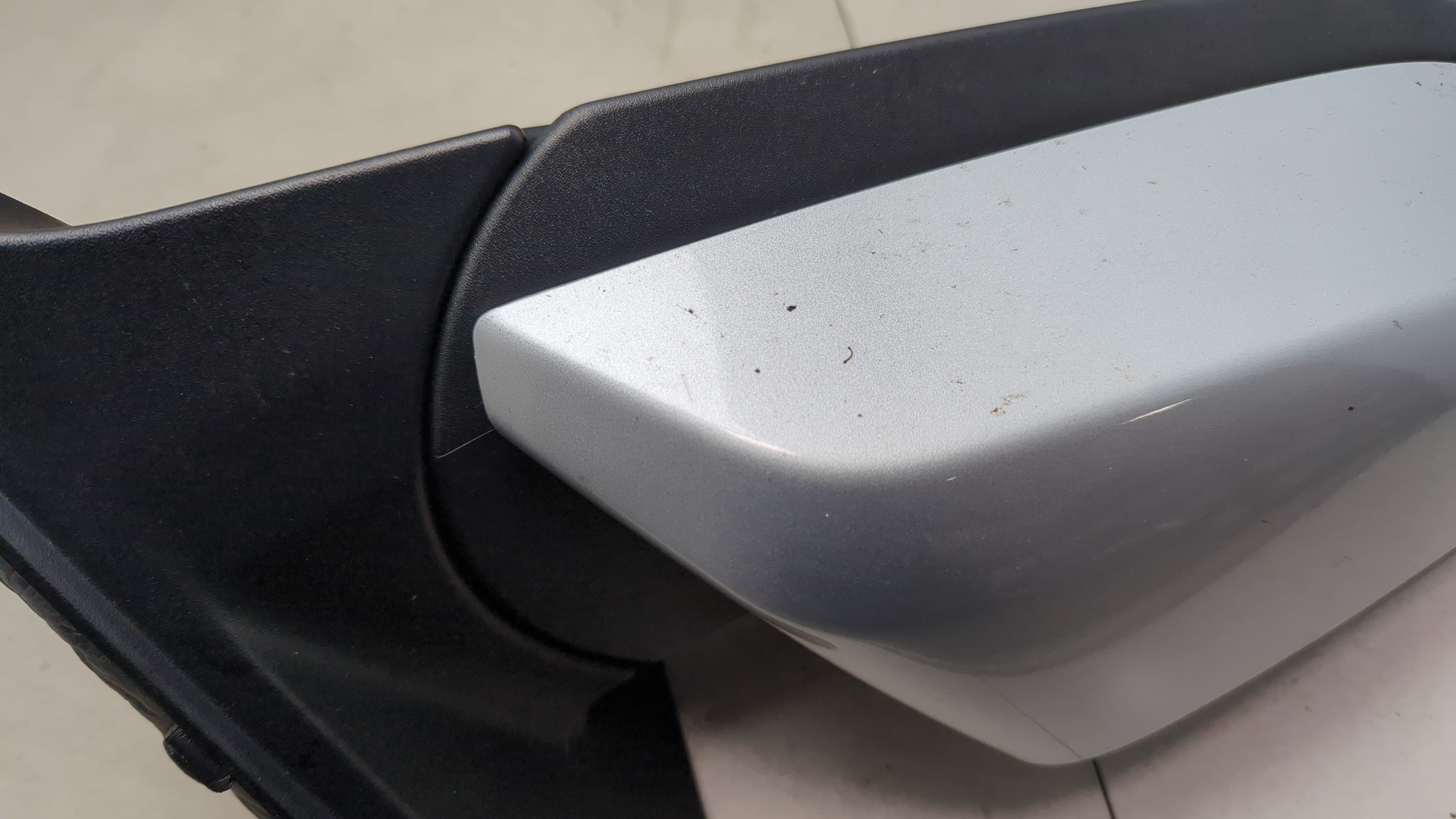 Зеркало правое электрическое