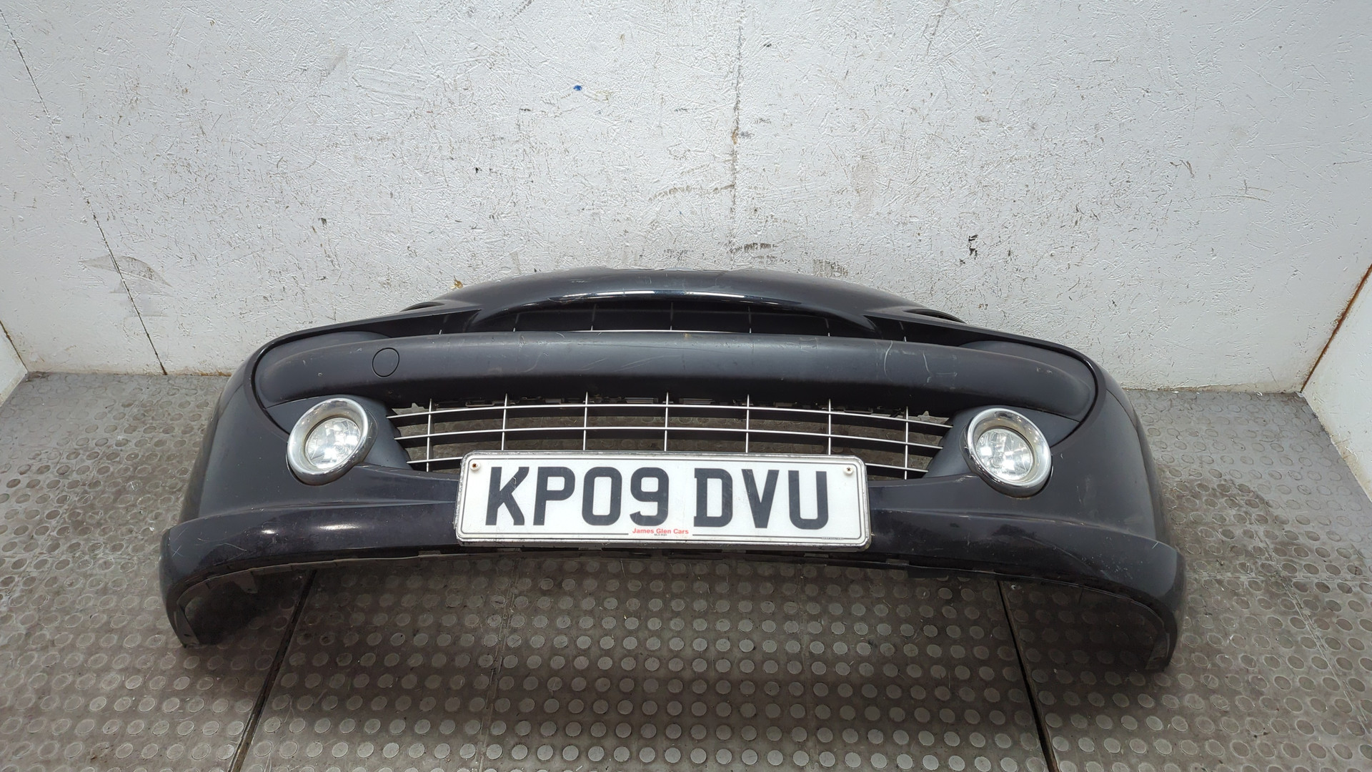 Бампер передний