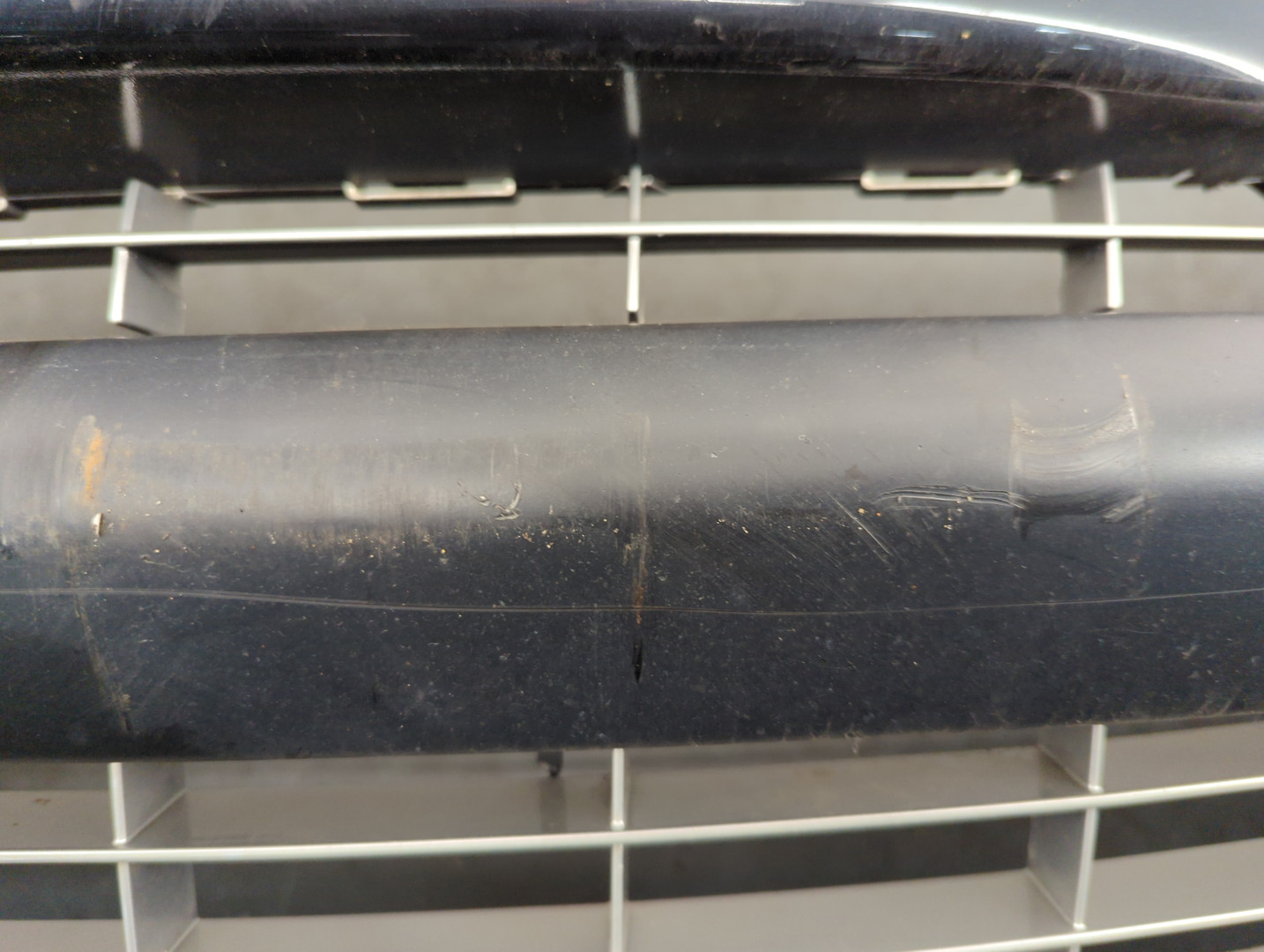 Бампер передний