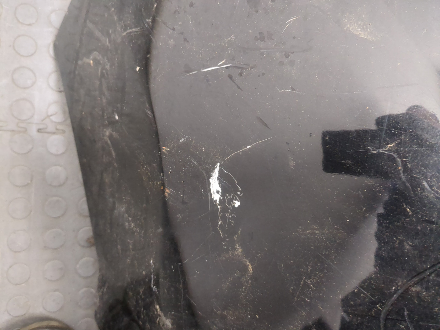 Бампер задний