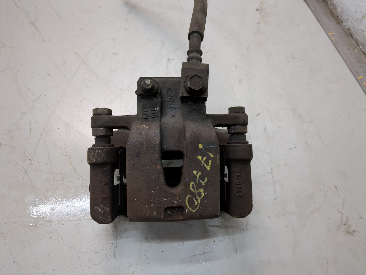 Суппорт задний правый