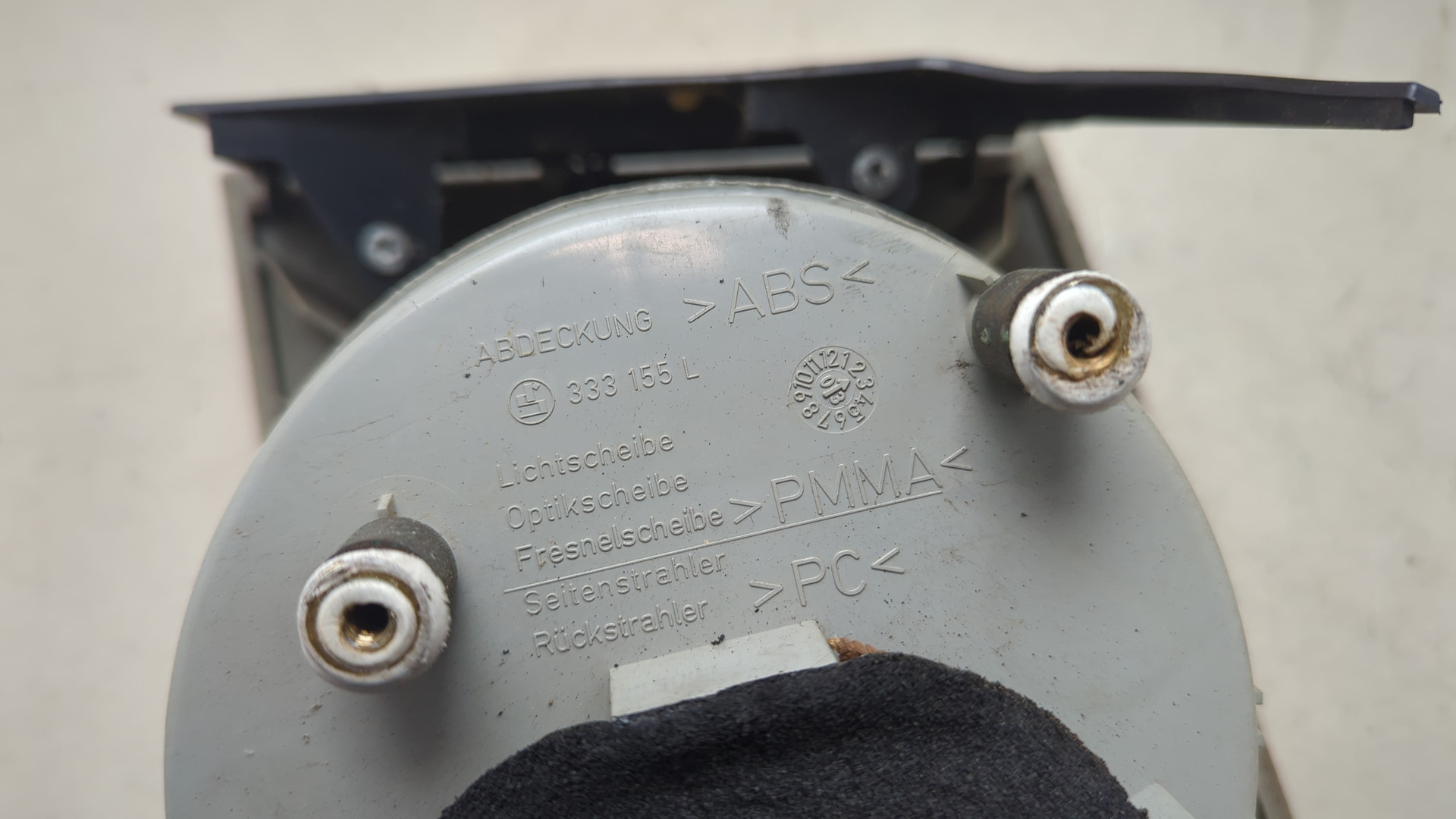 Фонарь задний левый