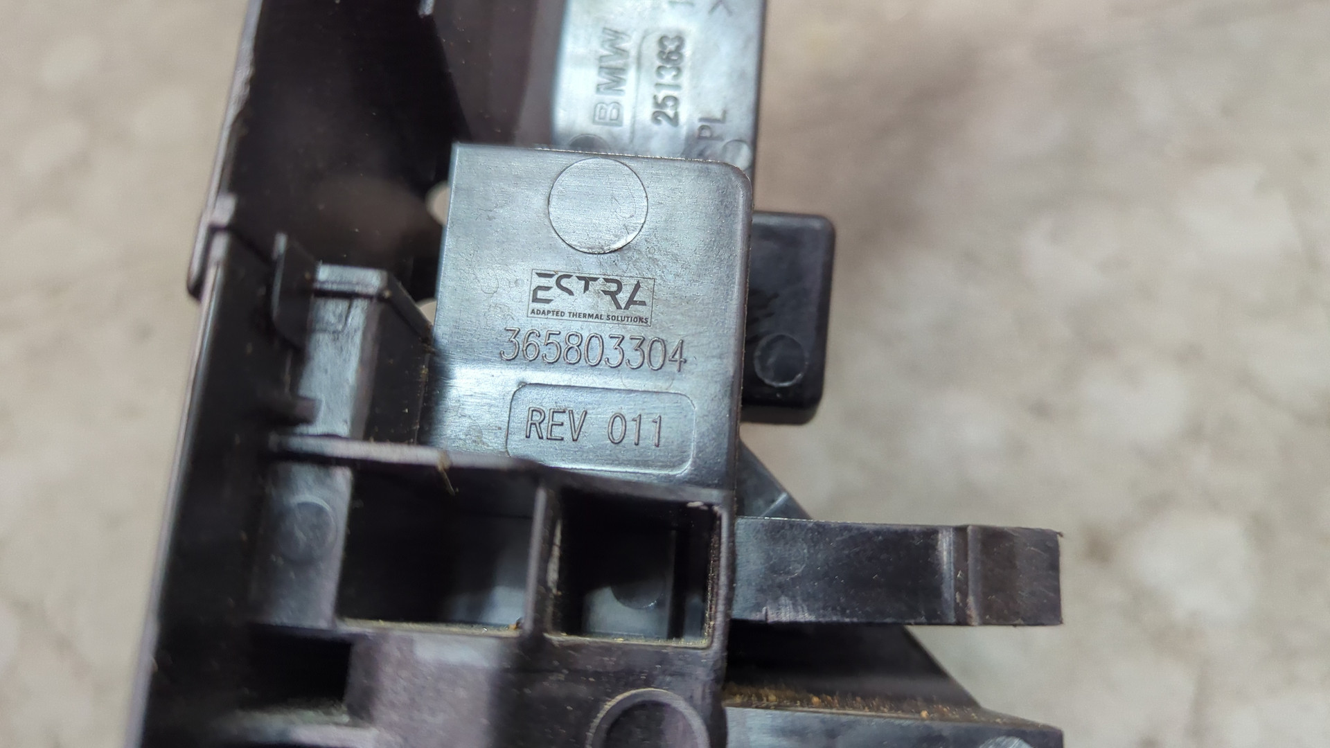 Кронштейн радиатора