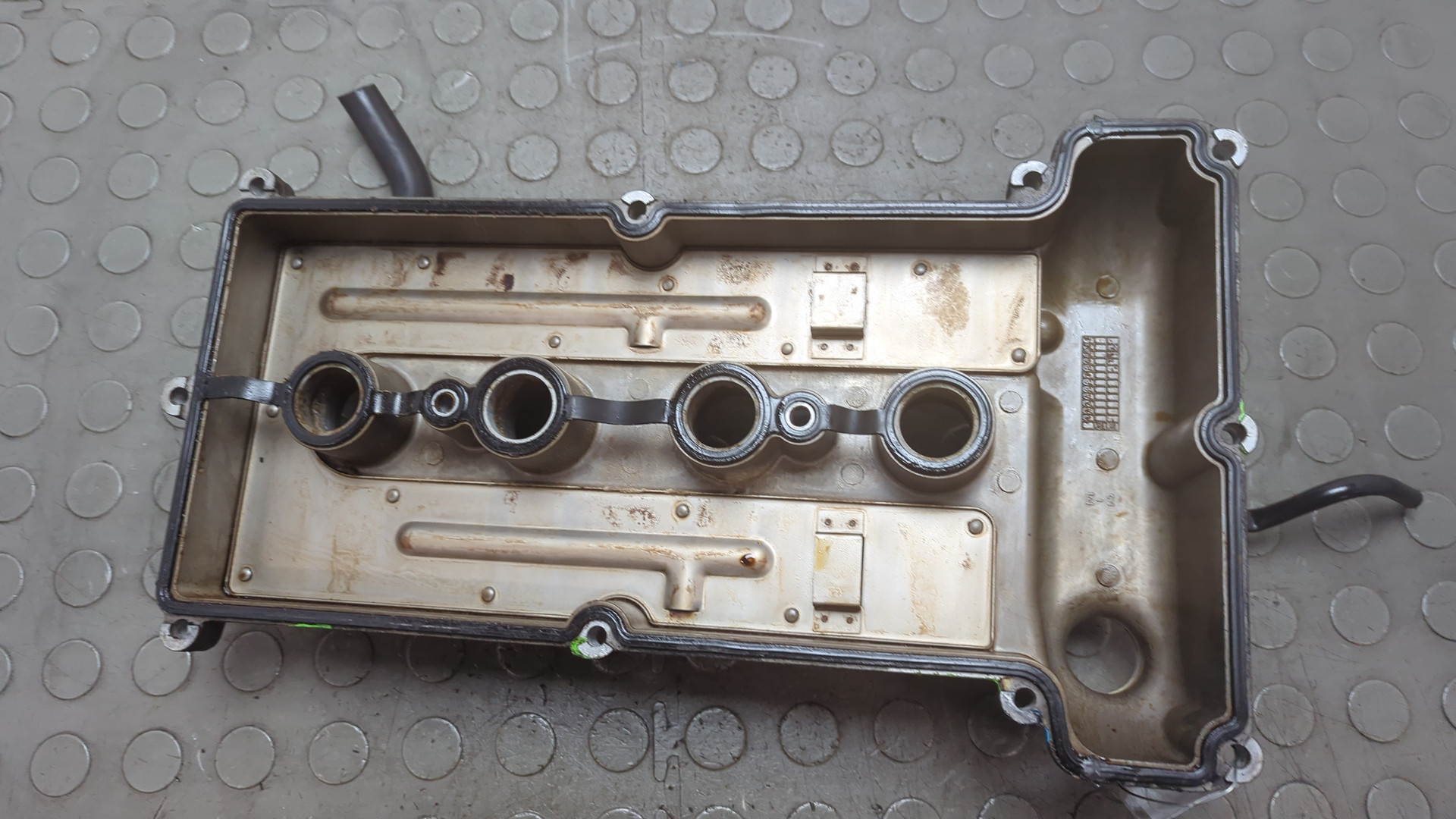 Крышка клапанная ГБЦ