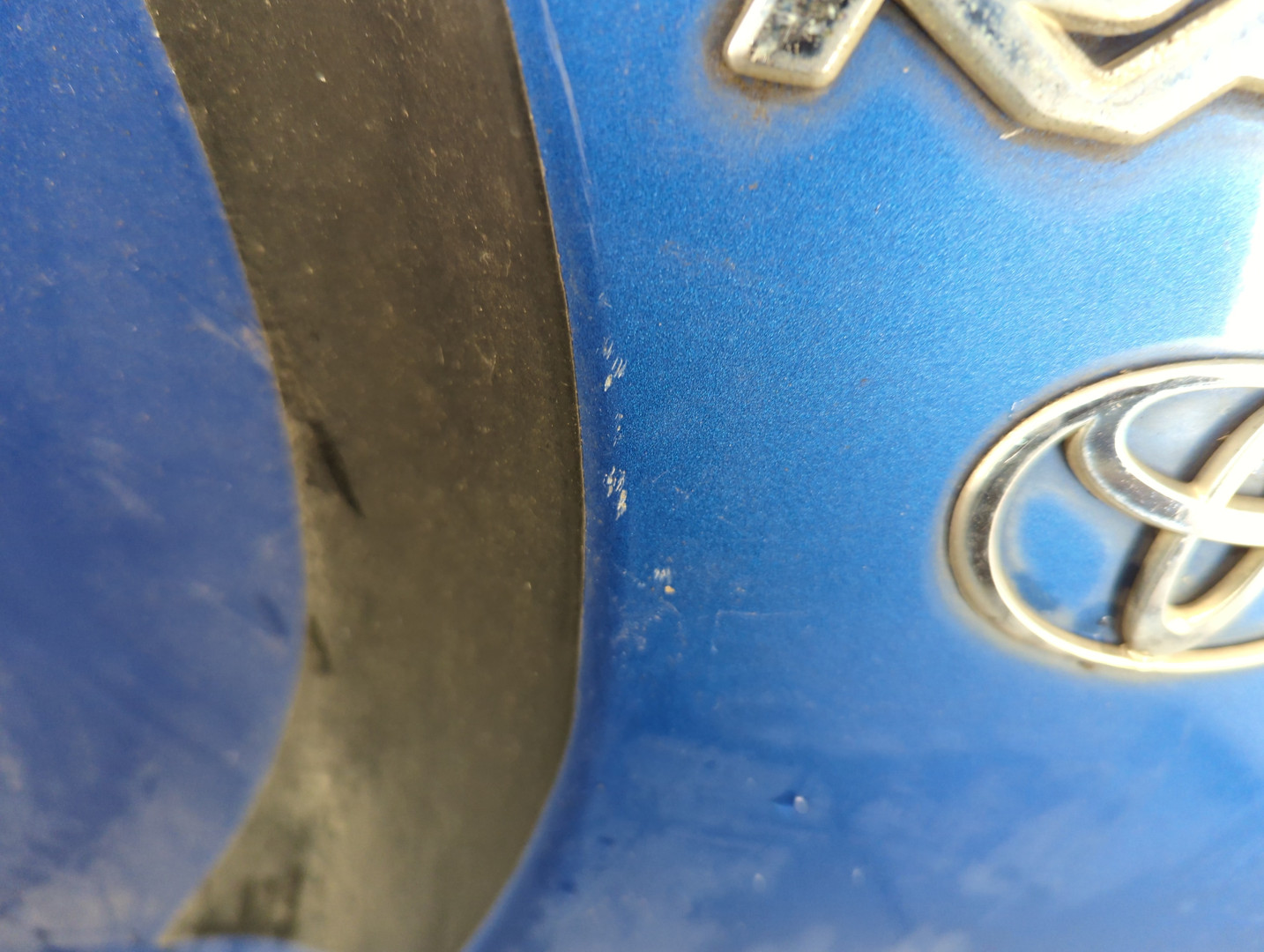 Дверь багажника