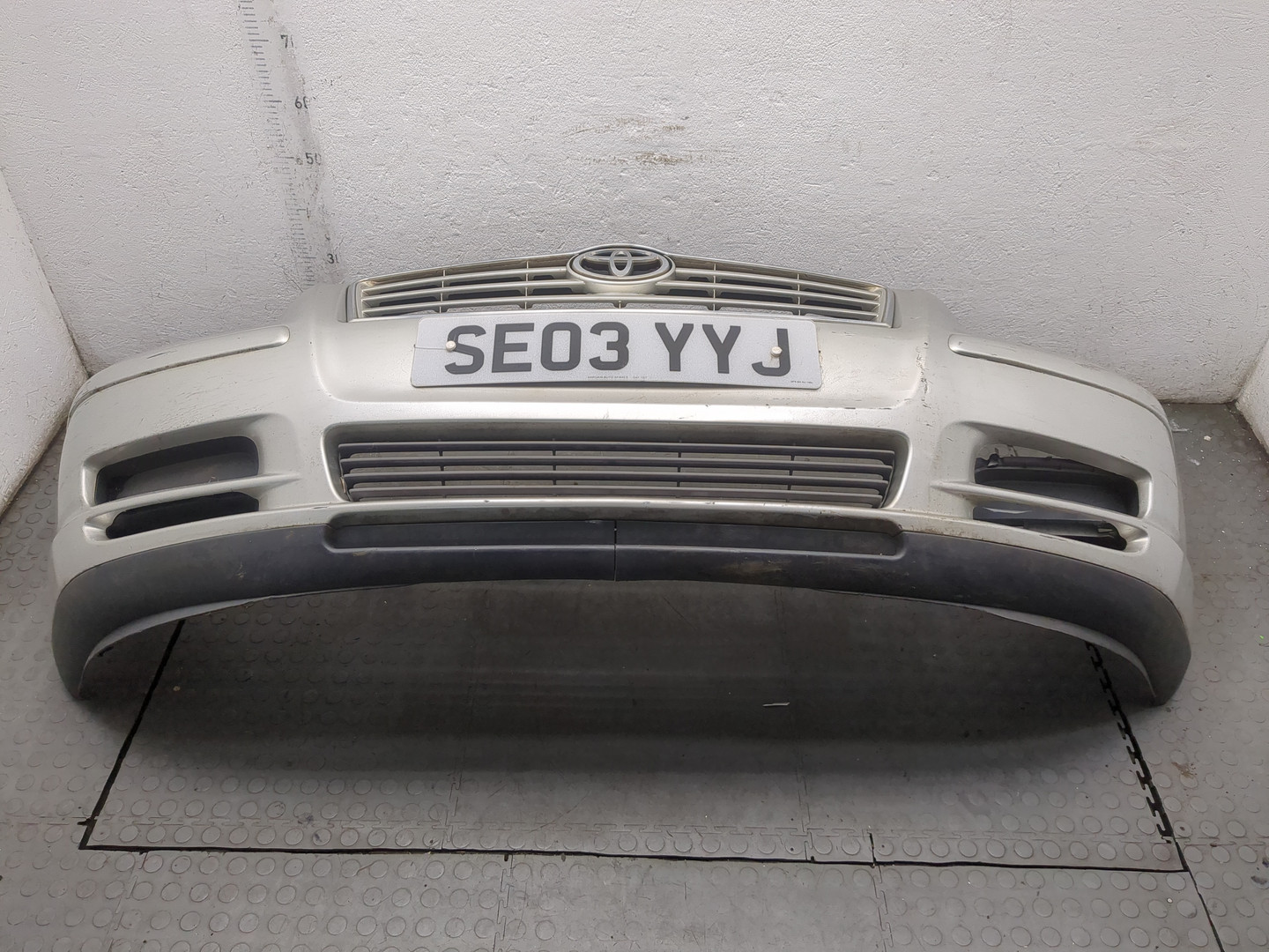 Бампер передний