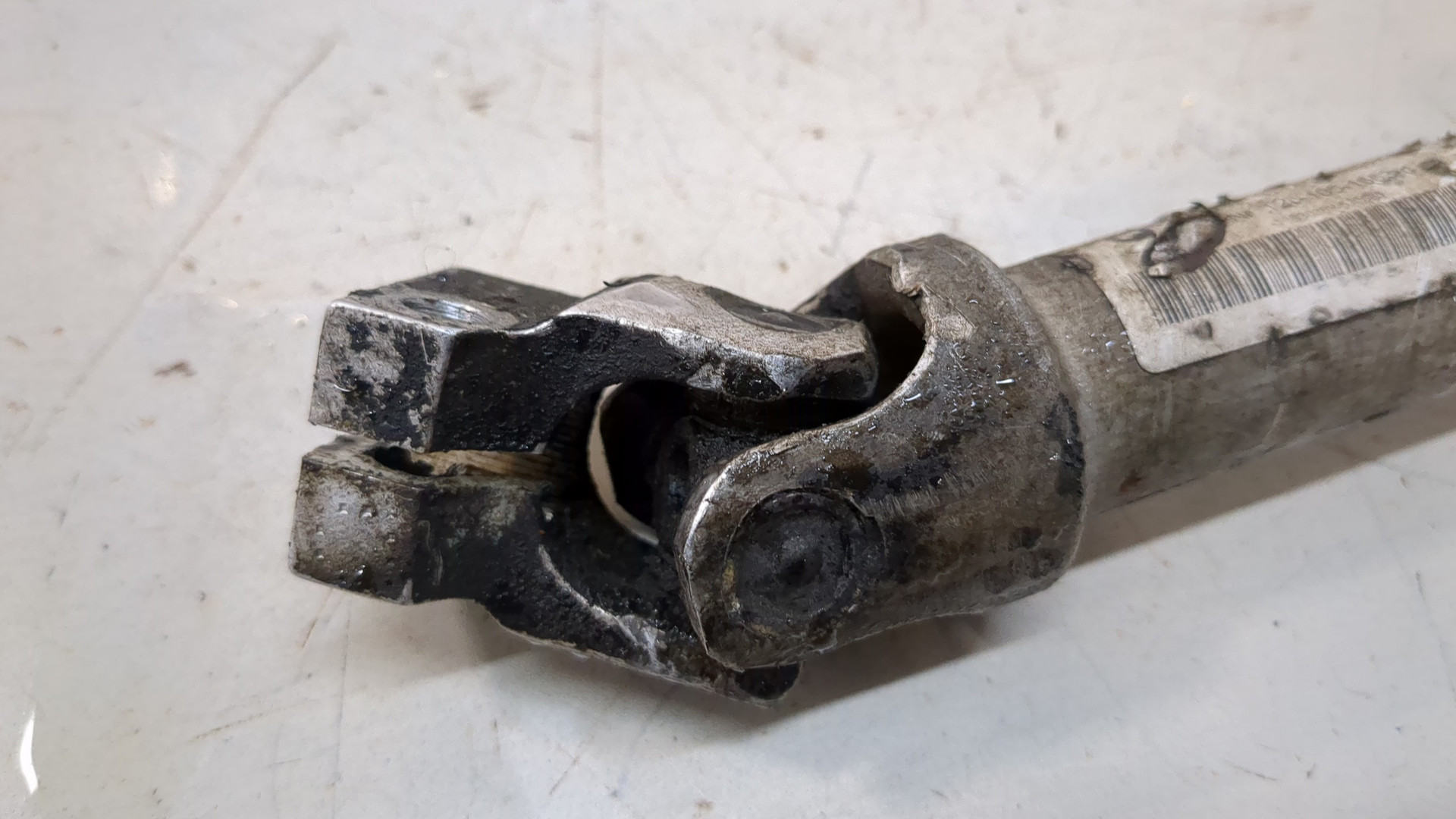 Кардан рулевой