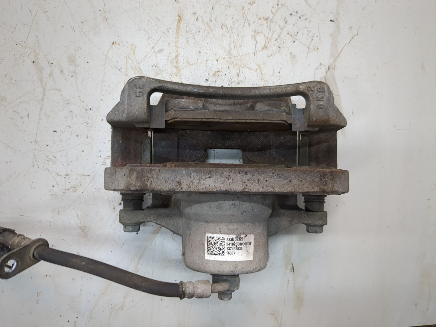 Суппорт передний правый