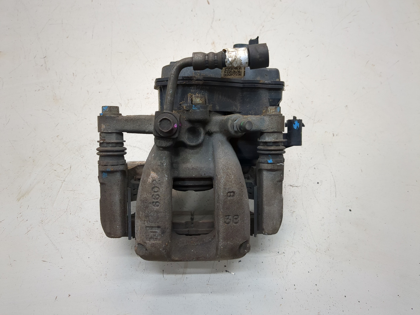 Суппорт задний левый