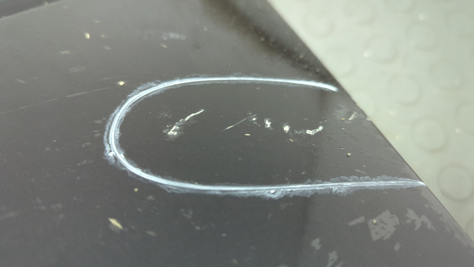 Дверь багажника