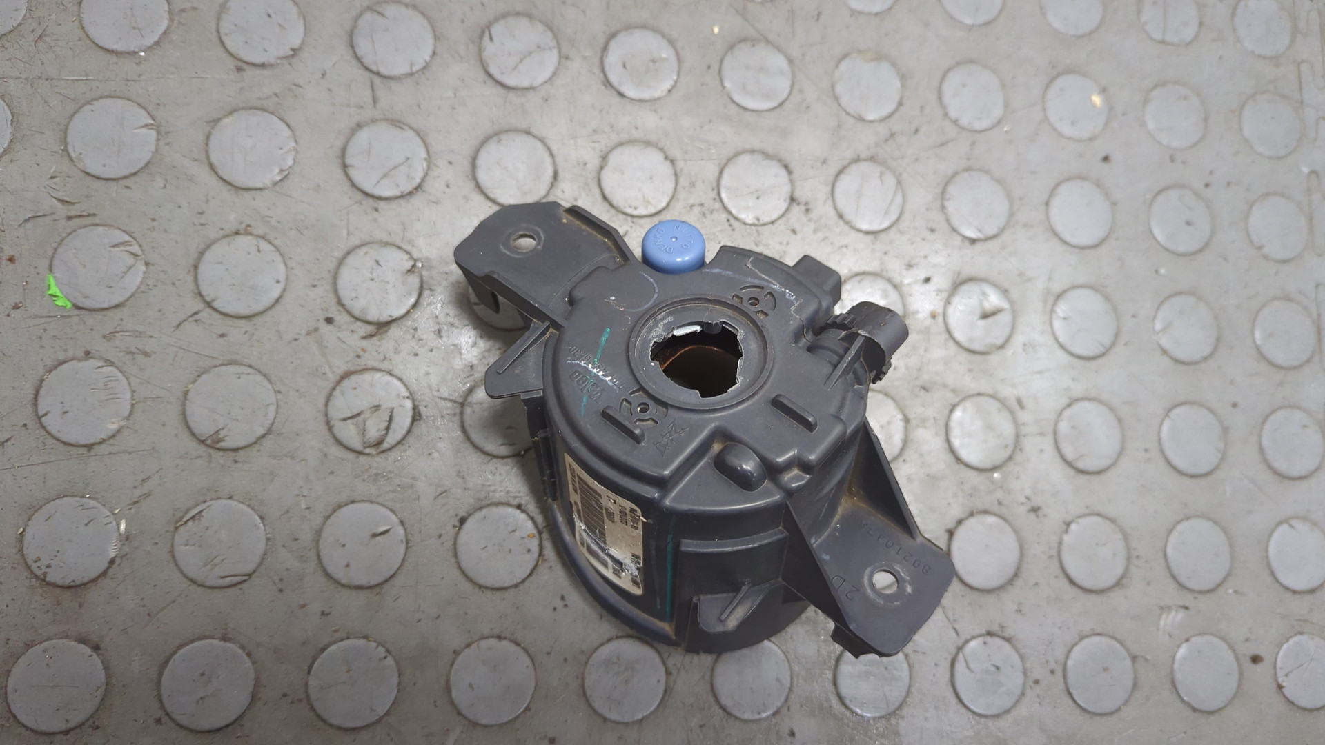 Фара противотуманная правая