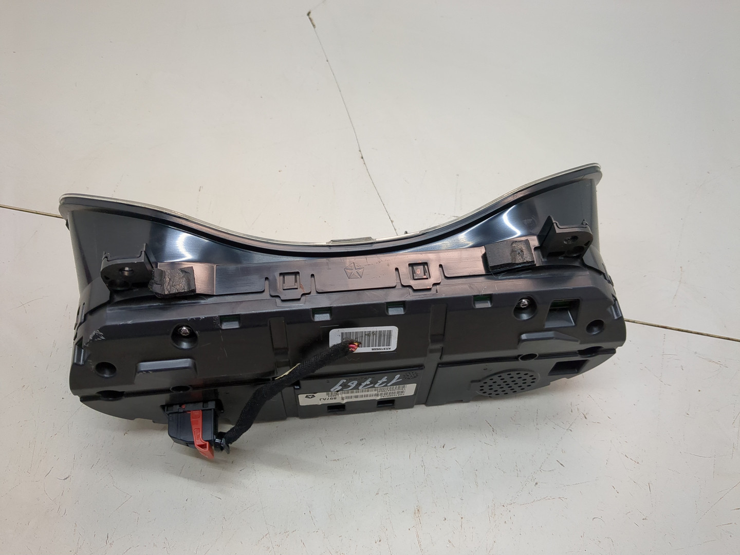 Панель приборов