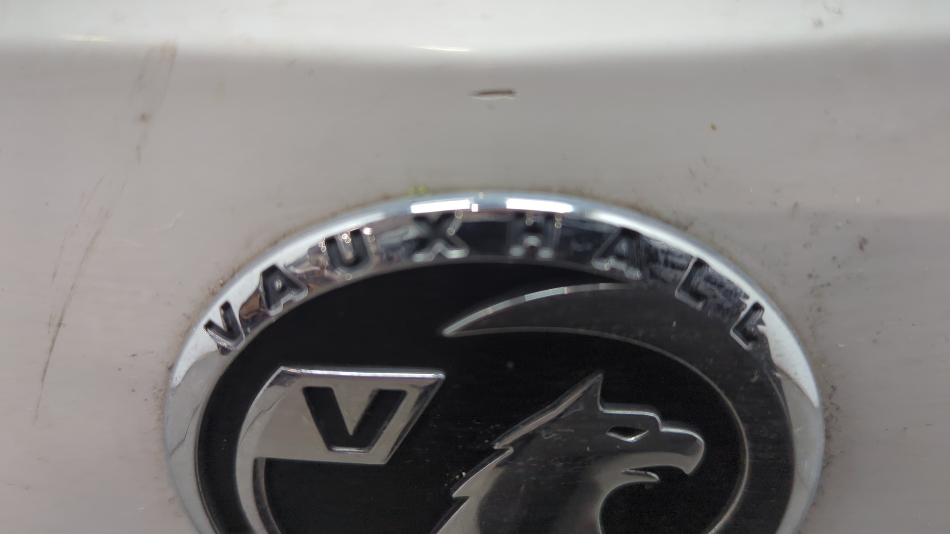 Дверь багажника