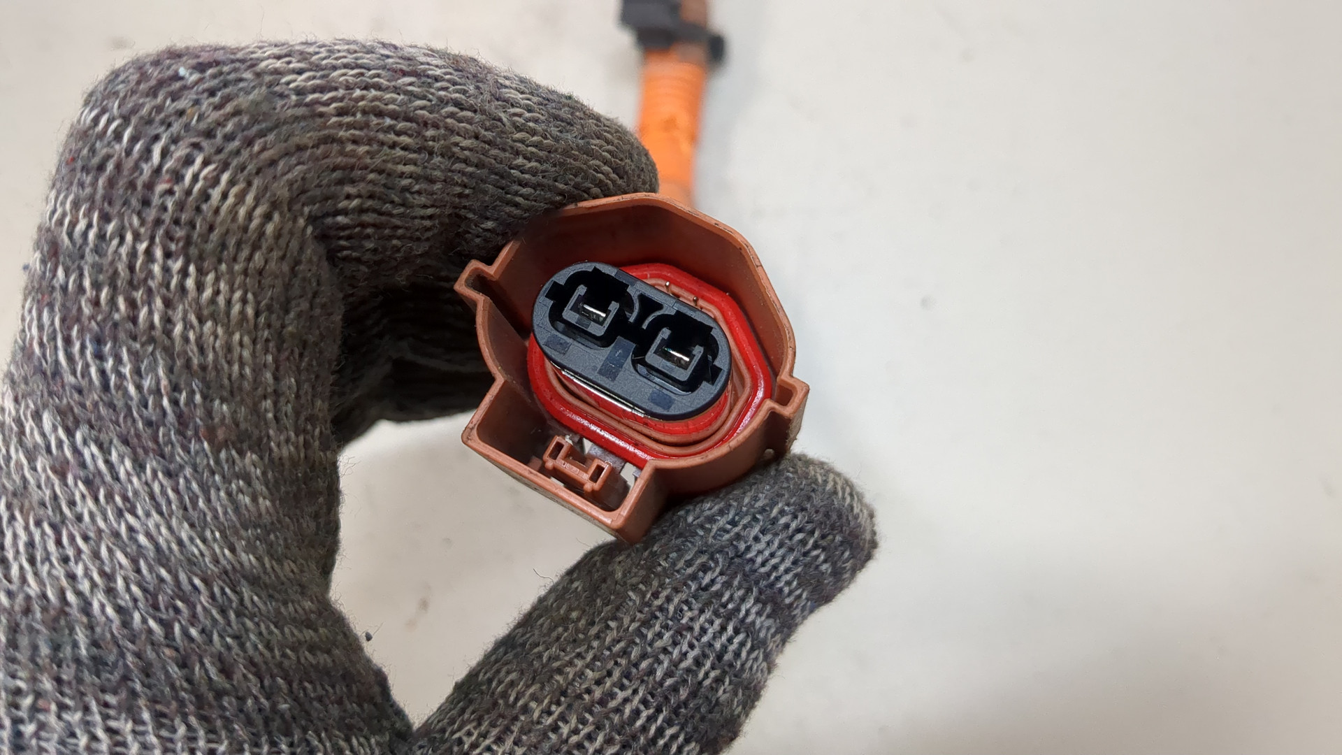 Провод высокого напряжения