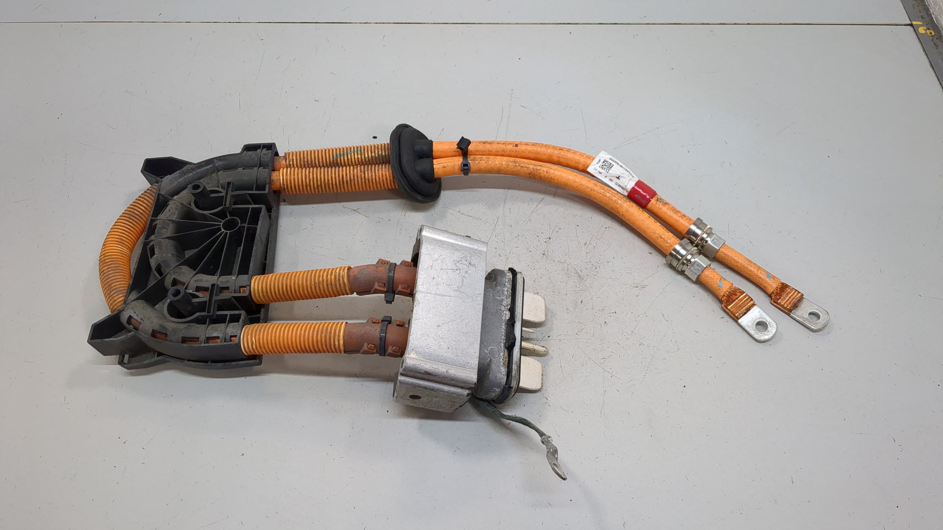 Провод высокого напряжения