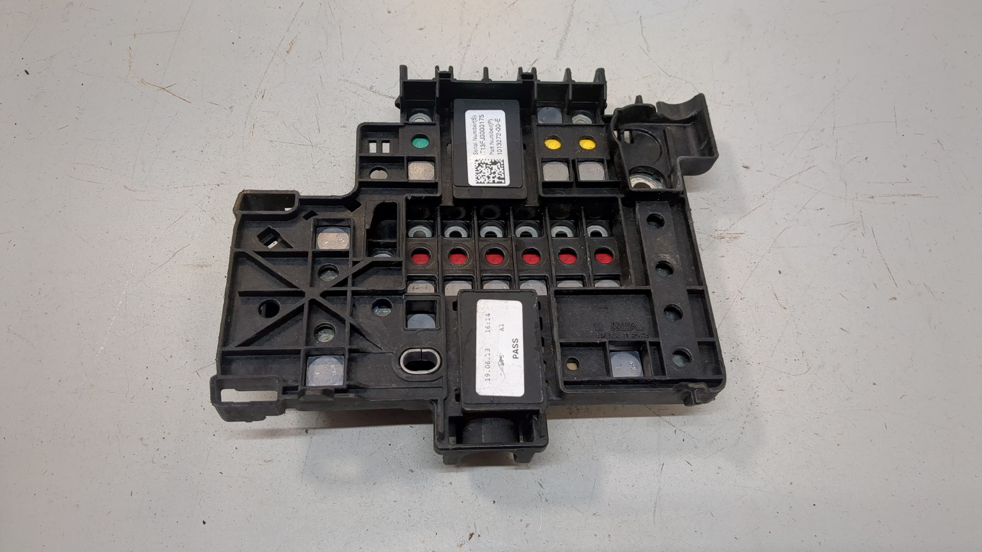 Блок предохранителей