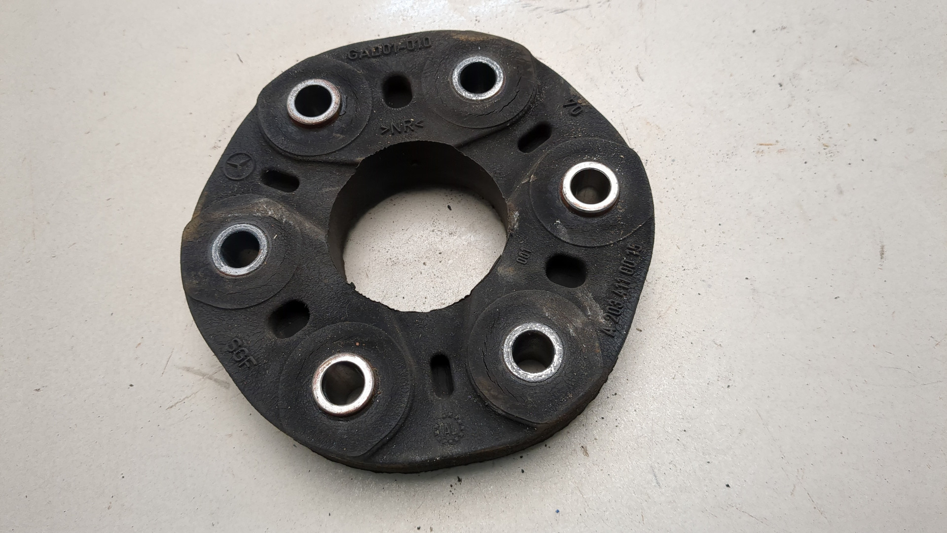 Муфта эластичная карданного вала