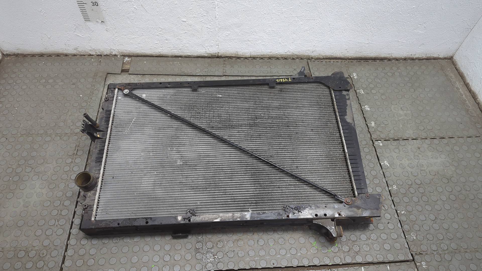 Радиатор охлаждения двигателя основной