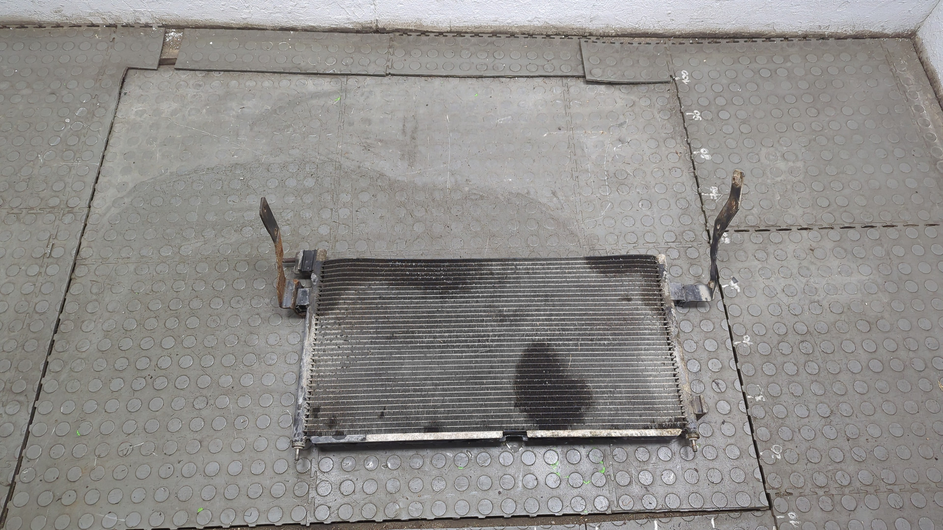 Радиатор кондиционера / конденсер
