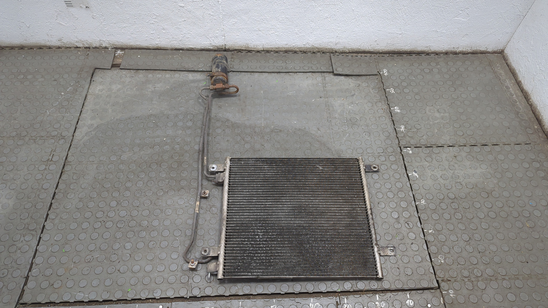 Радиатор кондиционера / конденсер