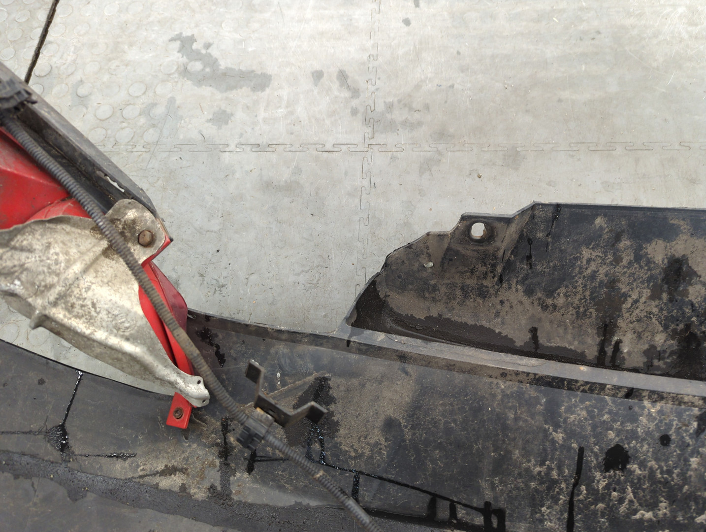 Бампер задний