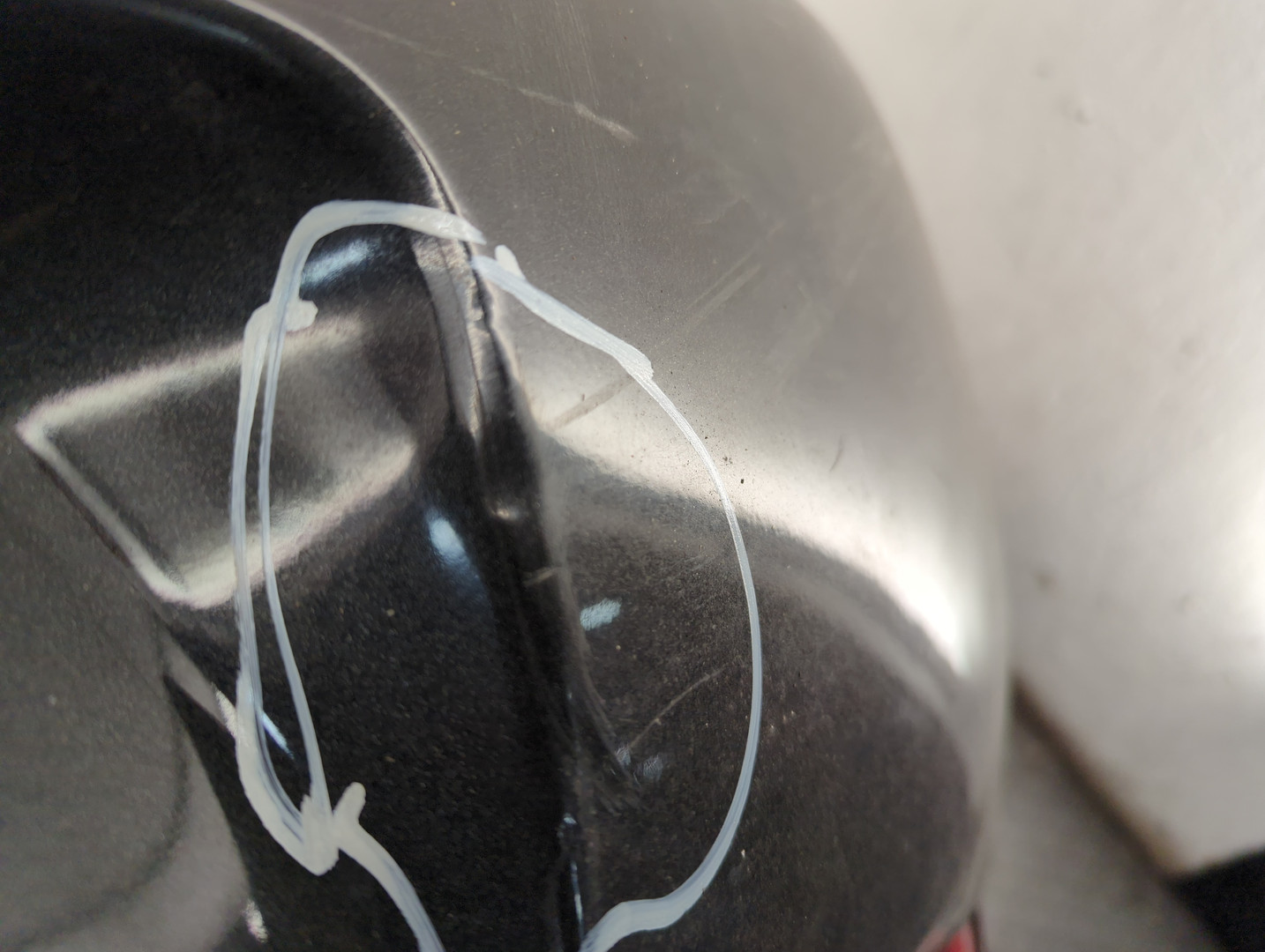 Бампер задний