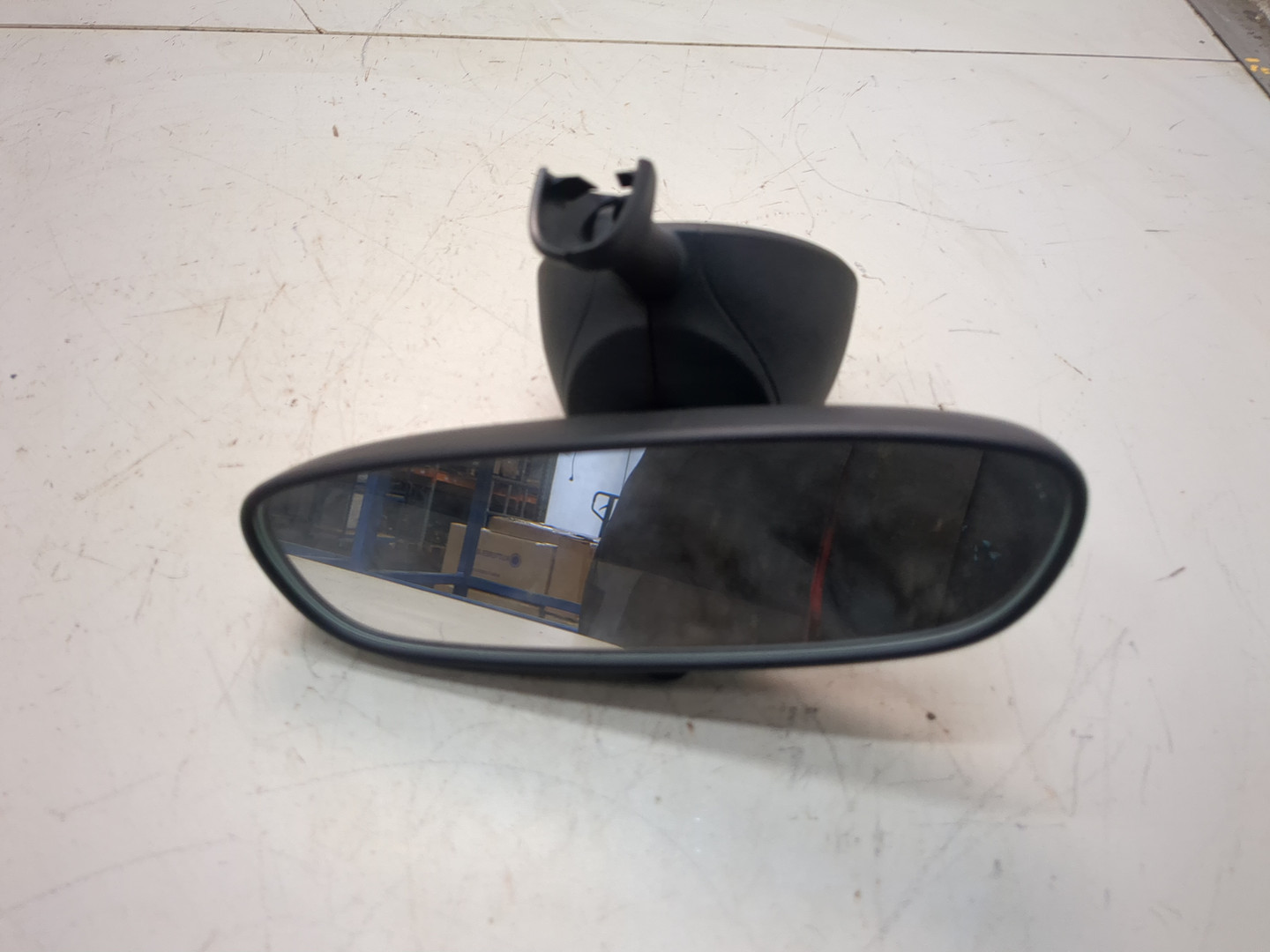 Зеркало заднего вида