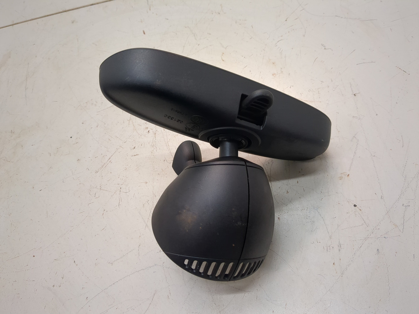 Зеркало заднего вида