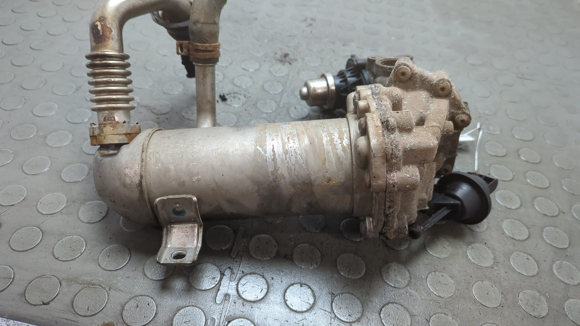 Клапан рециркуляции выхлопных газов (EGR)