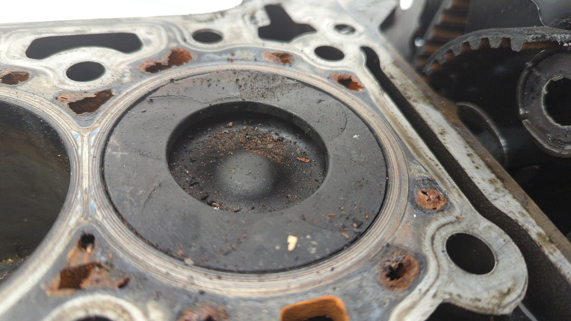 Блок двигателя