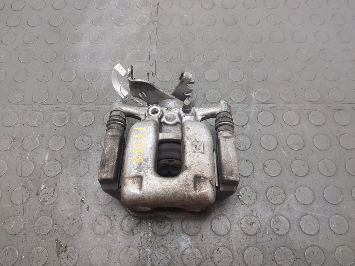 Суппорт задний правый