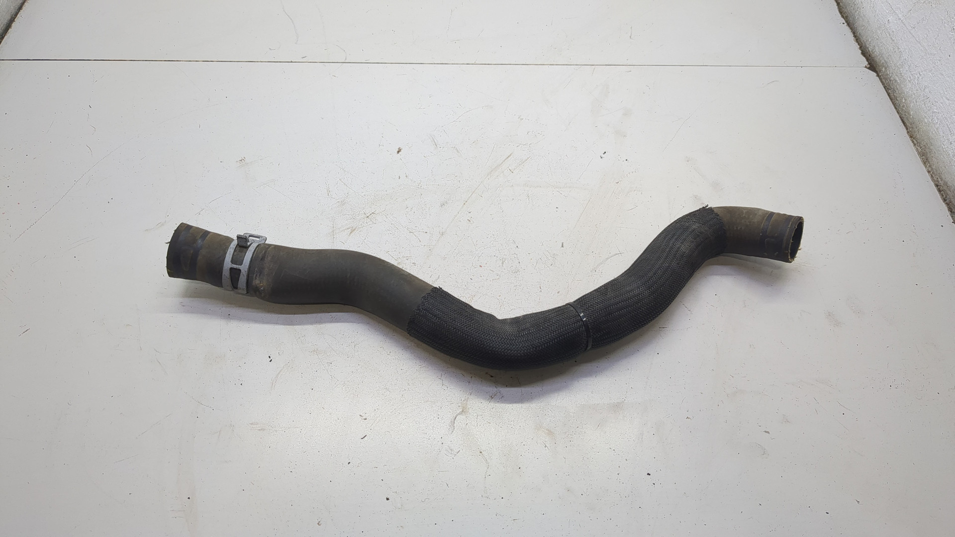 Шланг системы охлаждения