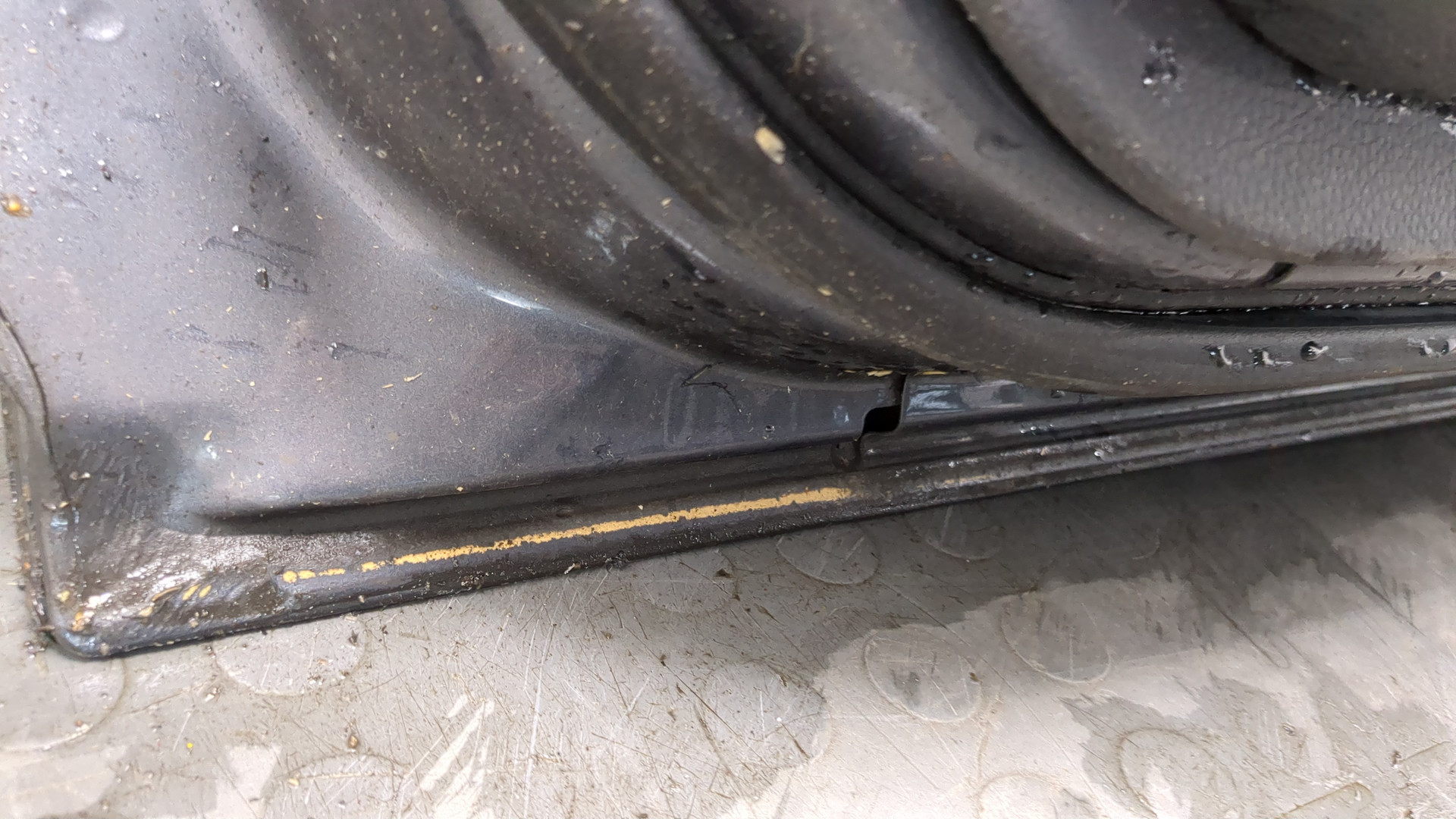 Дверь задняя правая