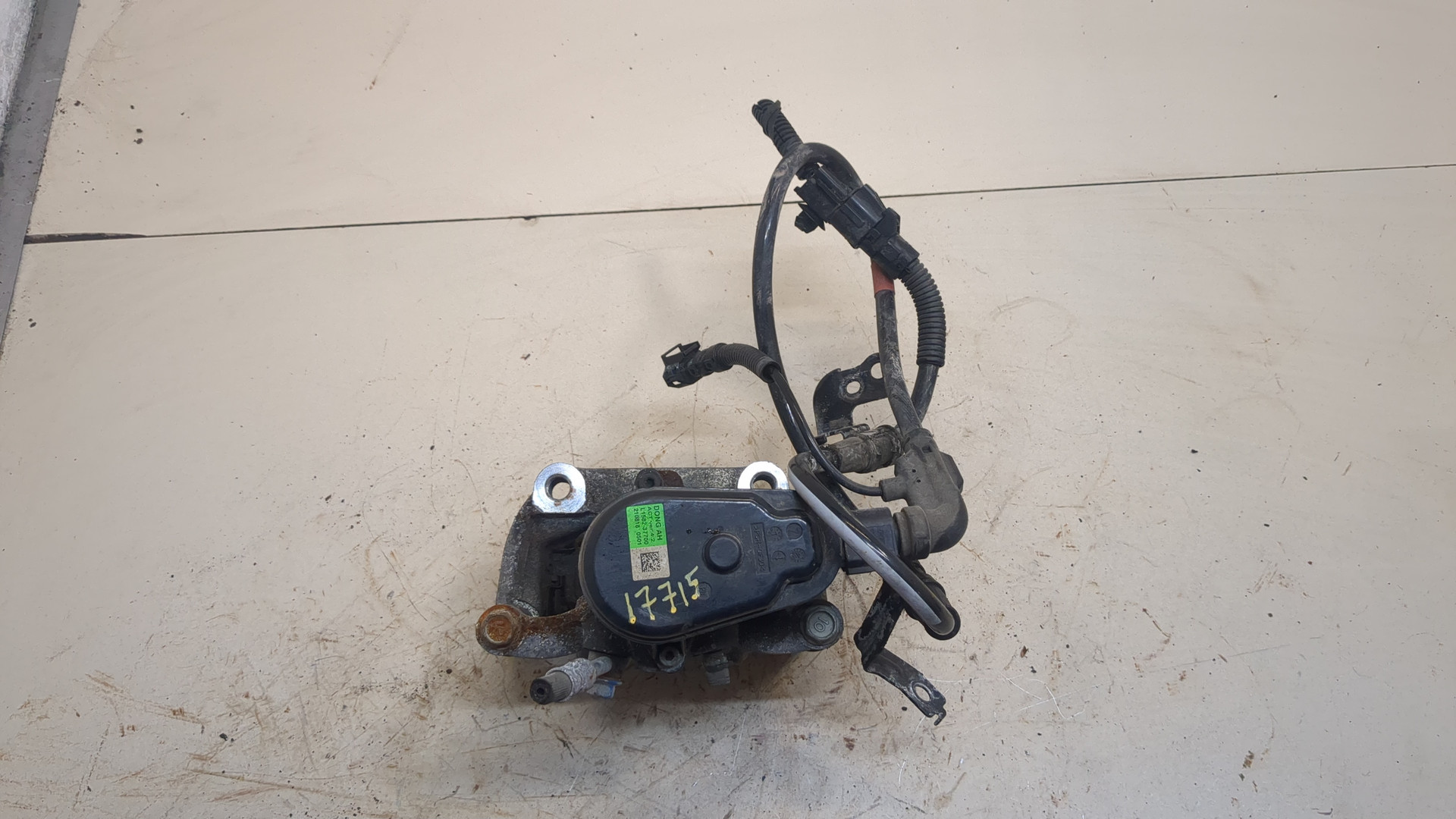 Суппорт задний правый