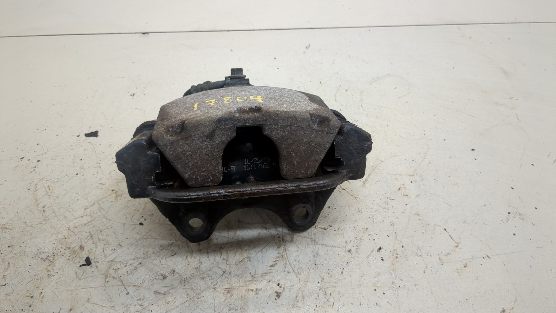 Суппорт задний правый