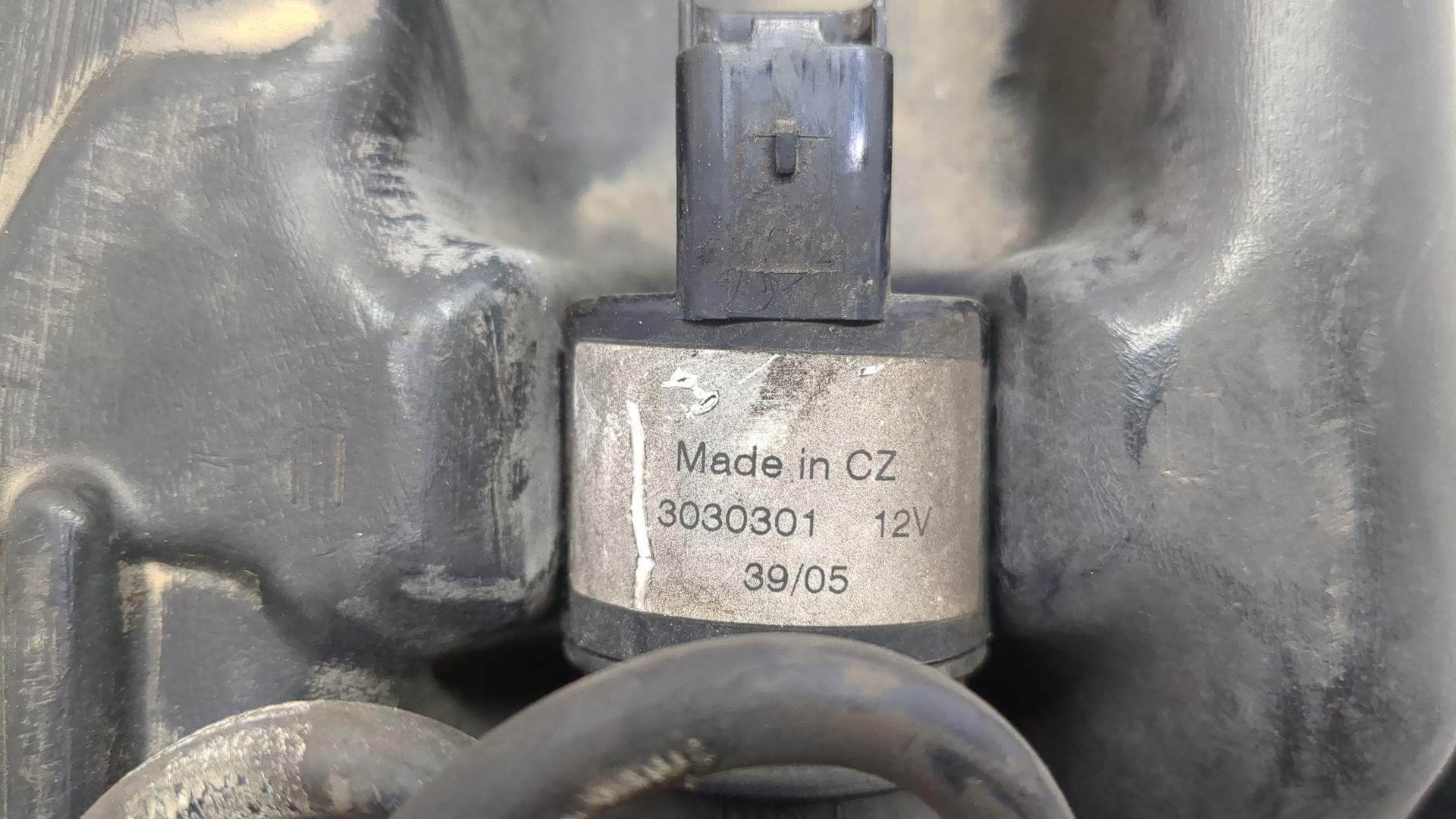 Бачок омывателя лобового стекла