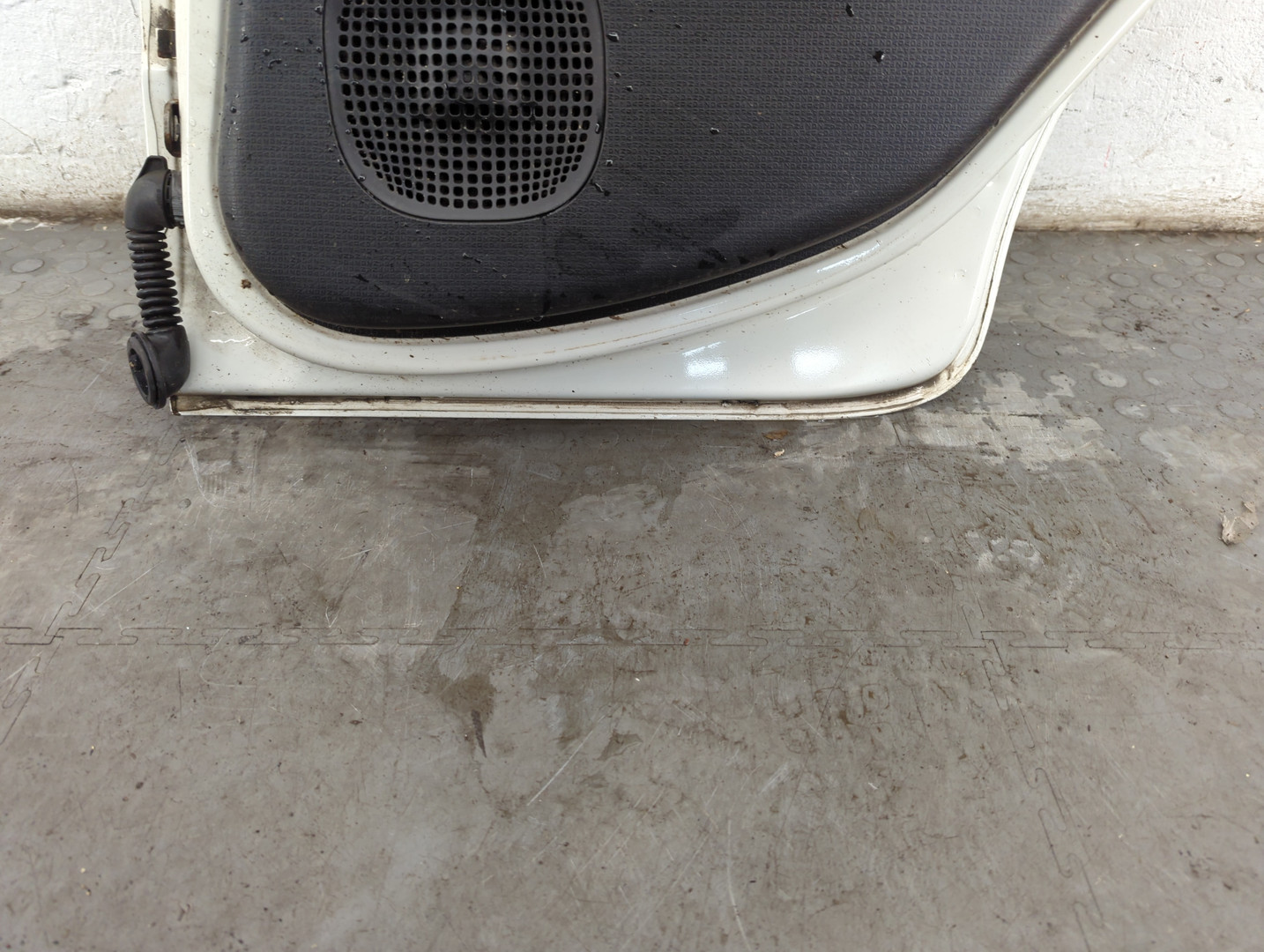 Дверь задняя правая