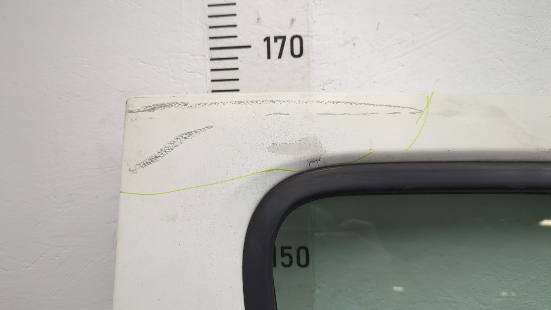 Дверь передняя правая