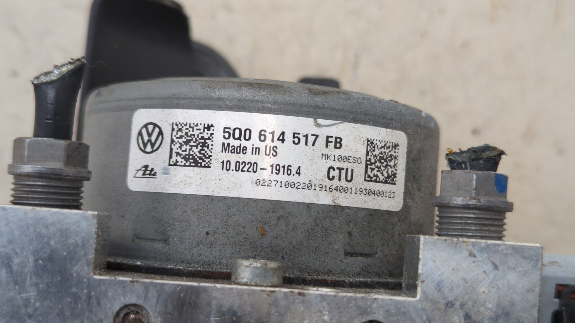 Блок ABS (насос)