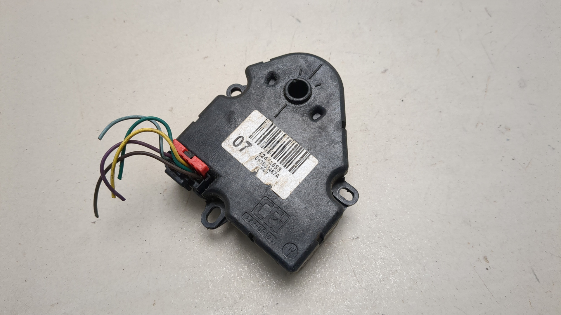 Моторчик заслонки печки