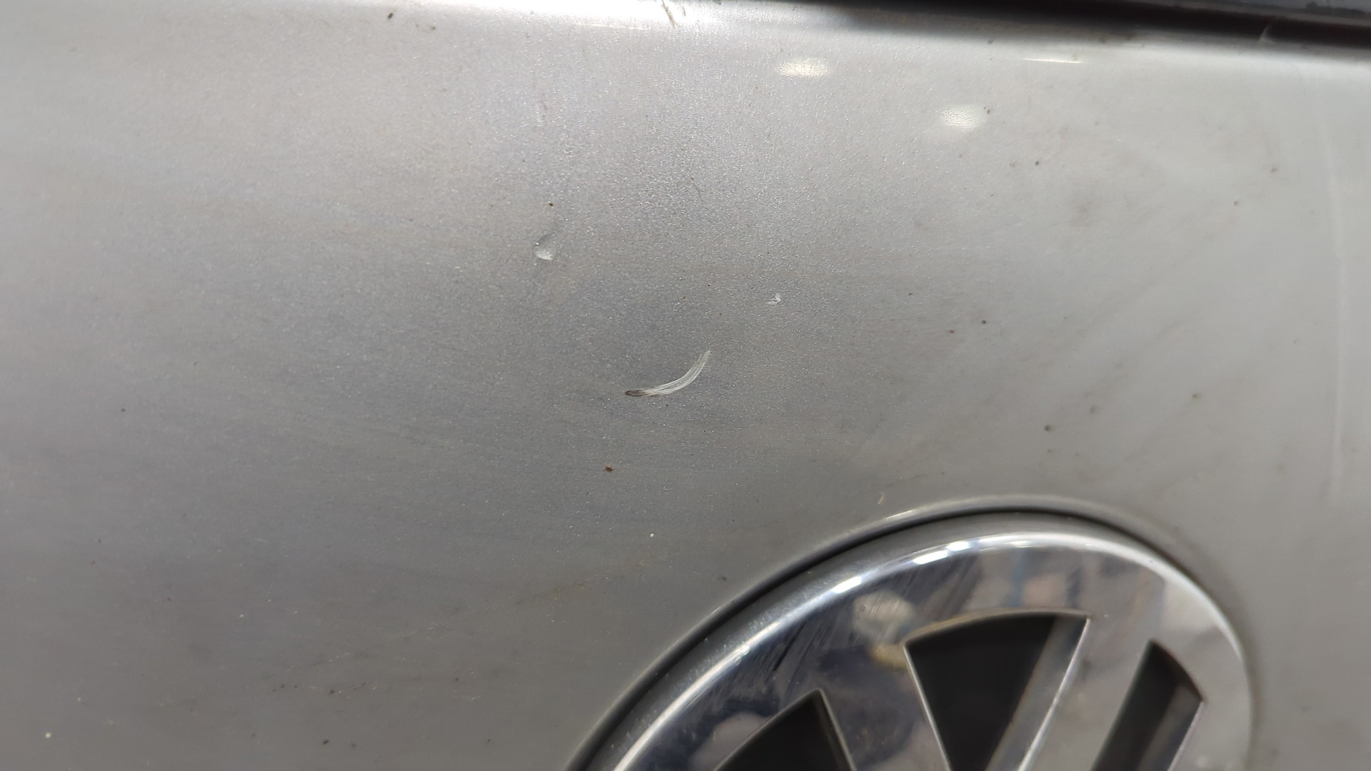 Дверь багажника