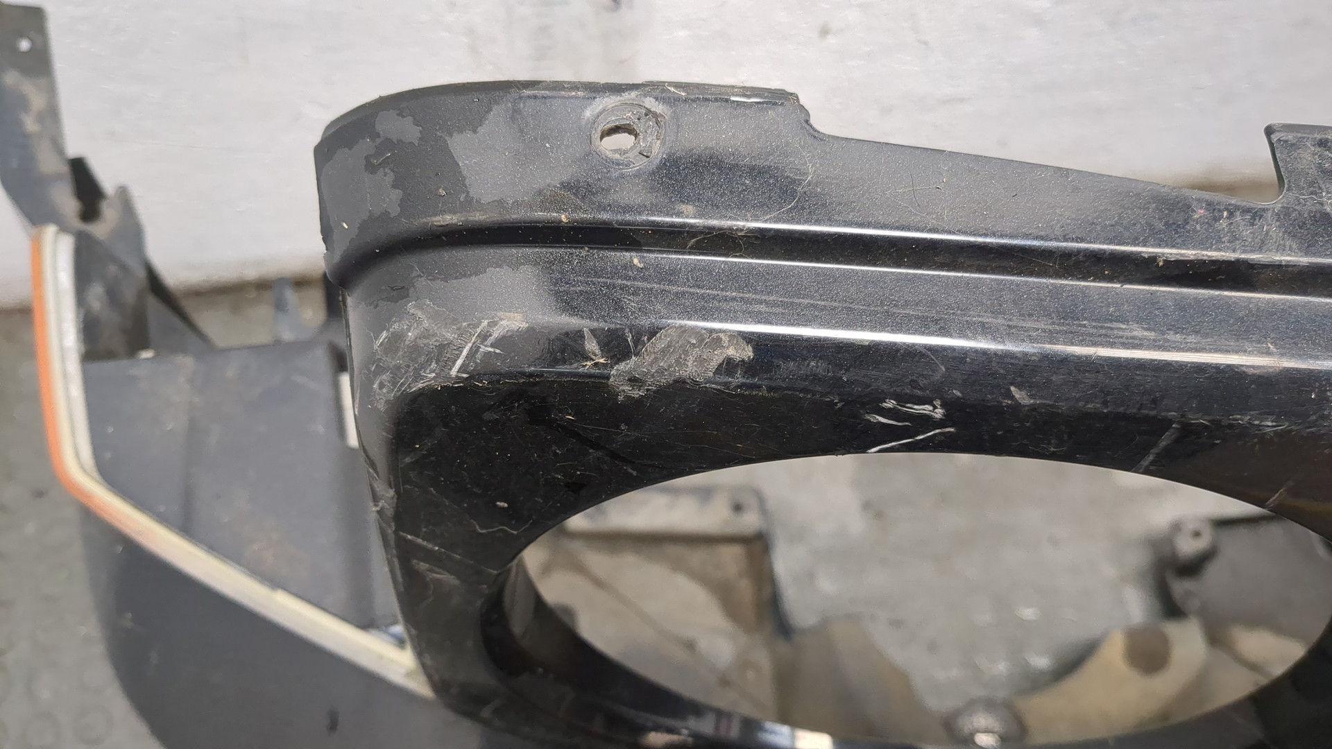 Бампер передний