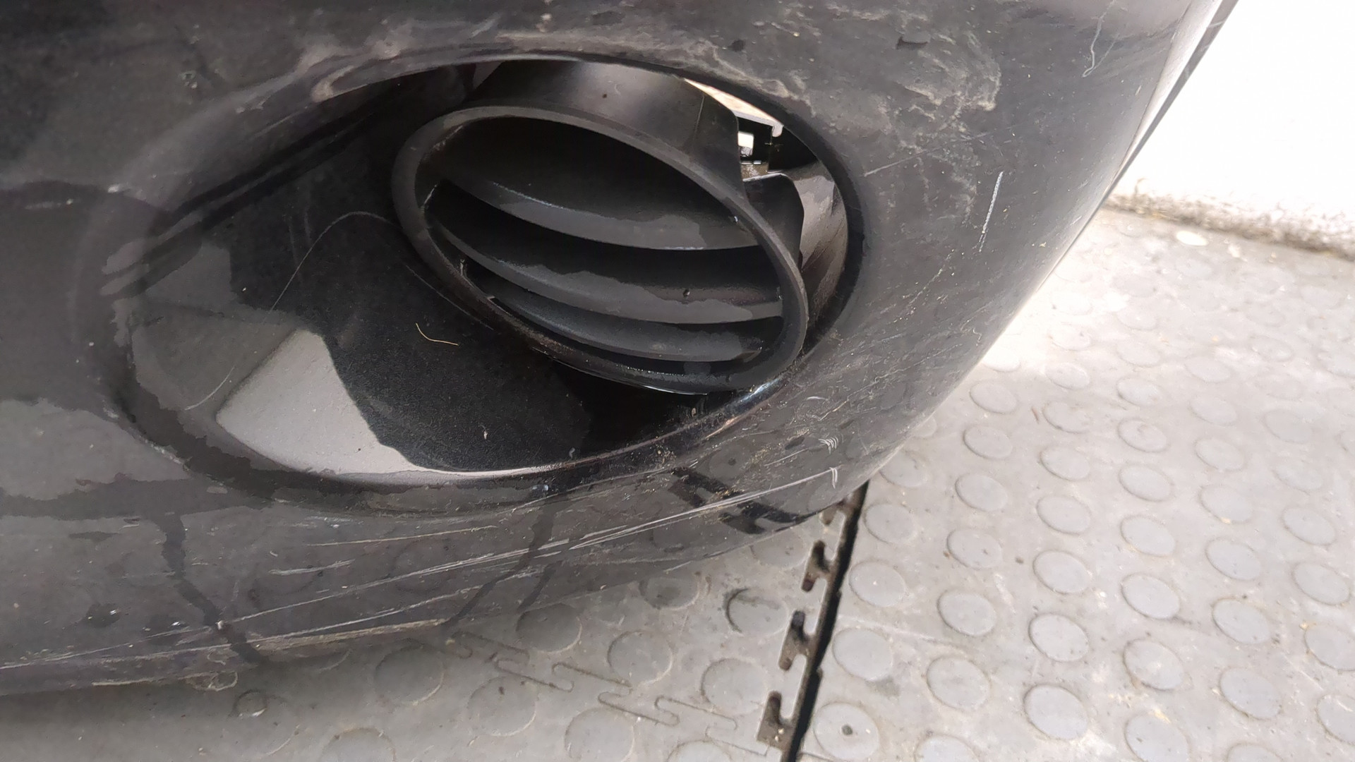 Бампер передний