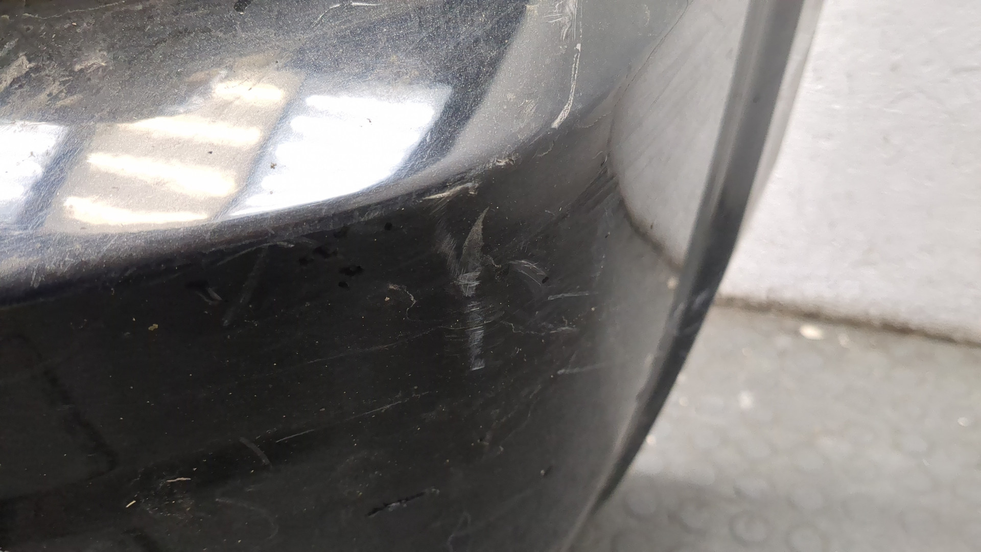 Бампер передний