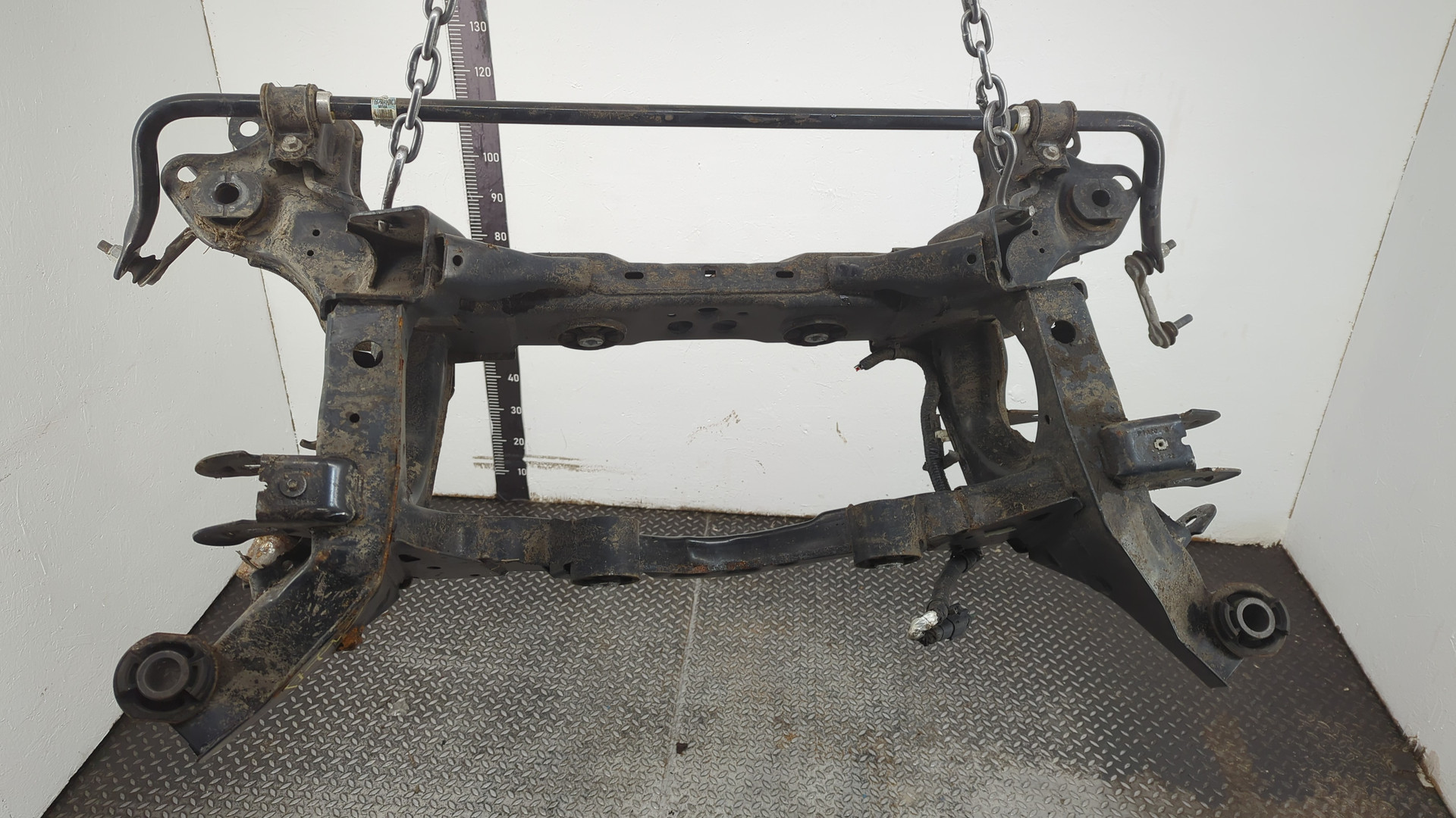 Балка подмоторная